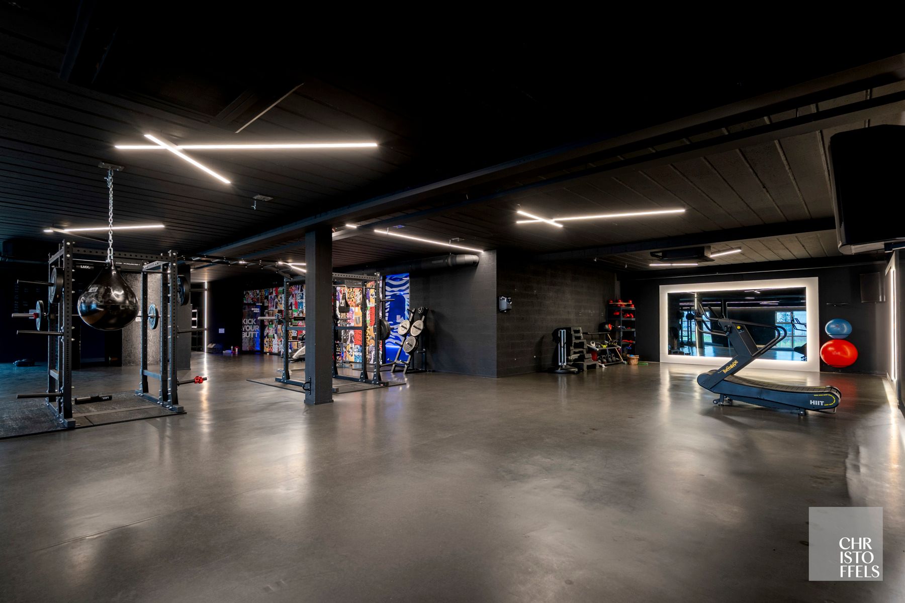 Bedrijfsgebouw (879m²) op een perceel van 1.888m² gelegen op een gunstige locatie!  foto 7