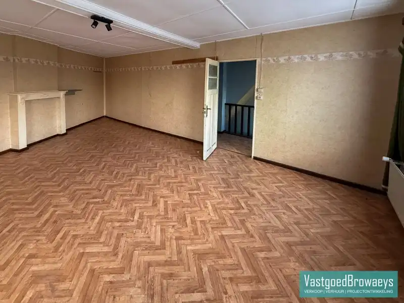 Centraal gelegen basiswoning met tuin en parkeergelegenheid foto 16