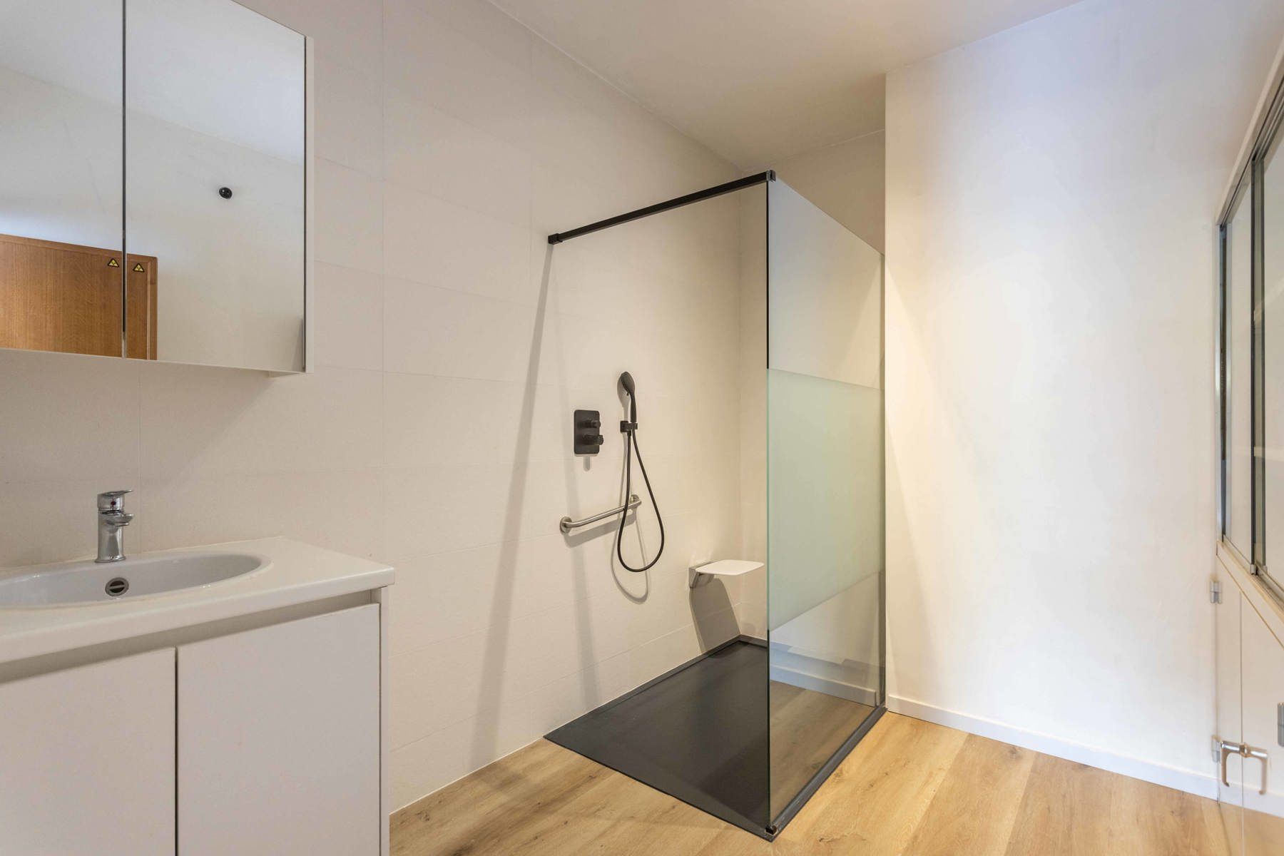 Statige woning met 7 slaapkamers + tuin op 2430 m2 foto 10