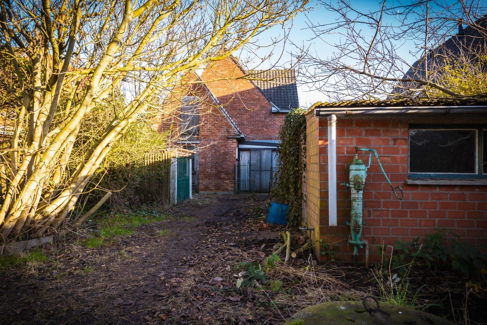 Grondig te renoveren / herop te bouwen woning te Maldegem foto 2