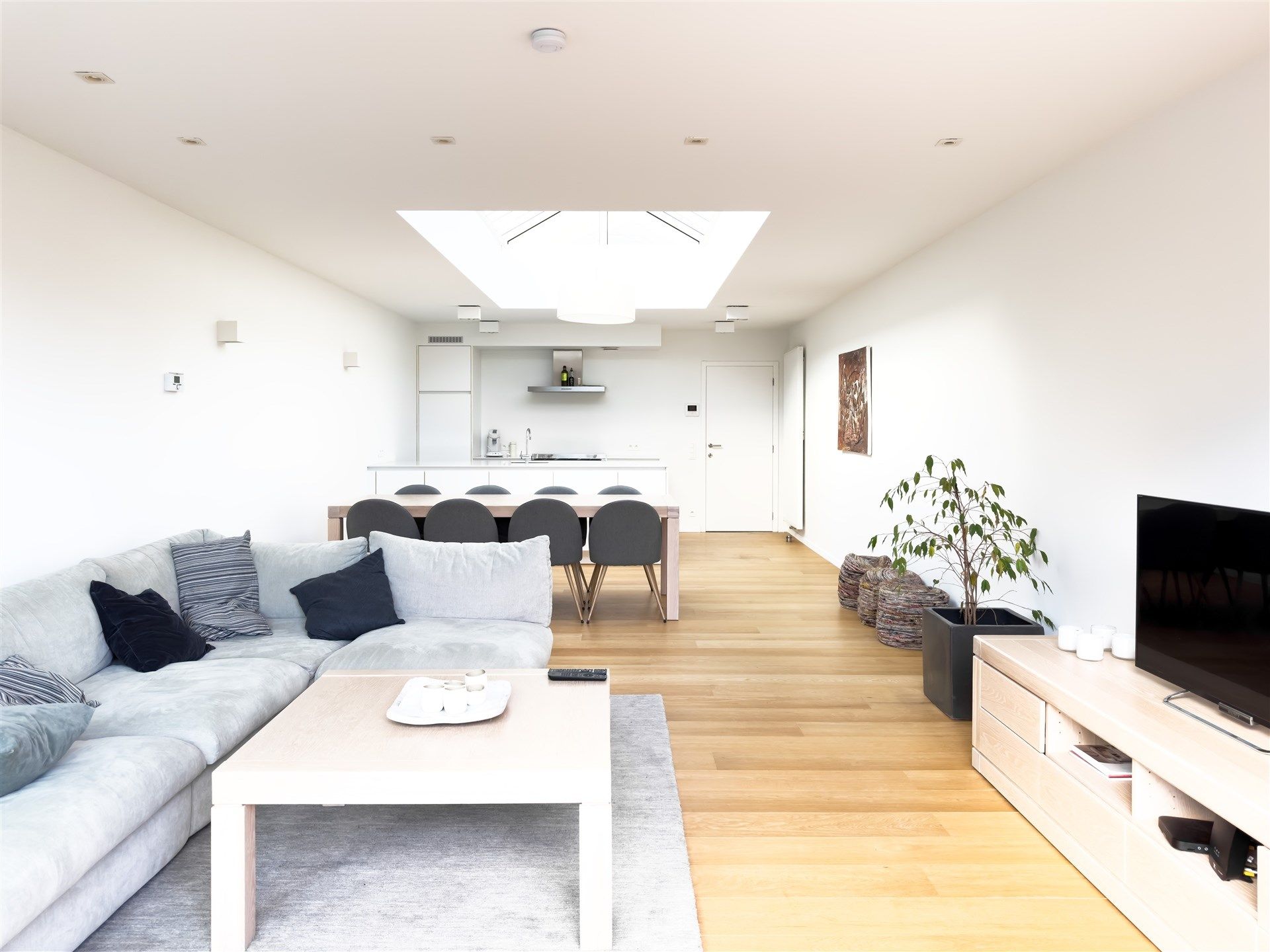 Volledig vernieuwde woning in het hart van Knokke foto 6