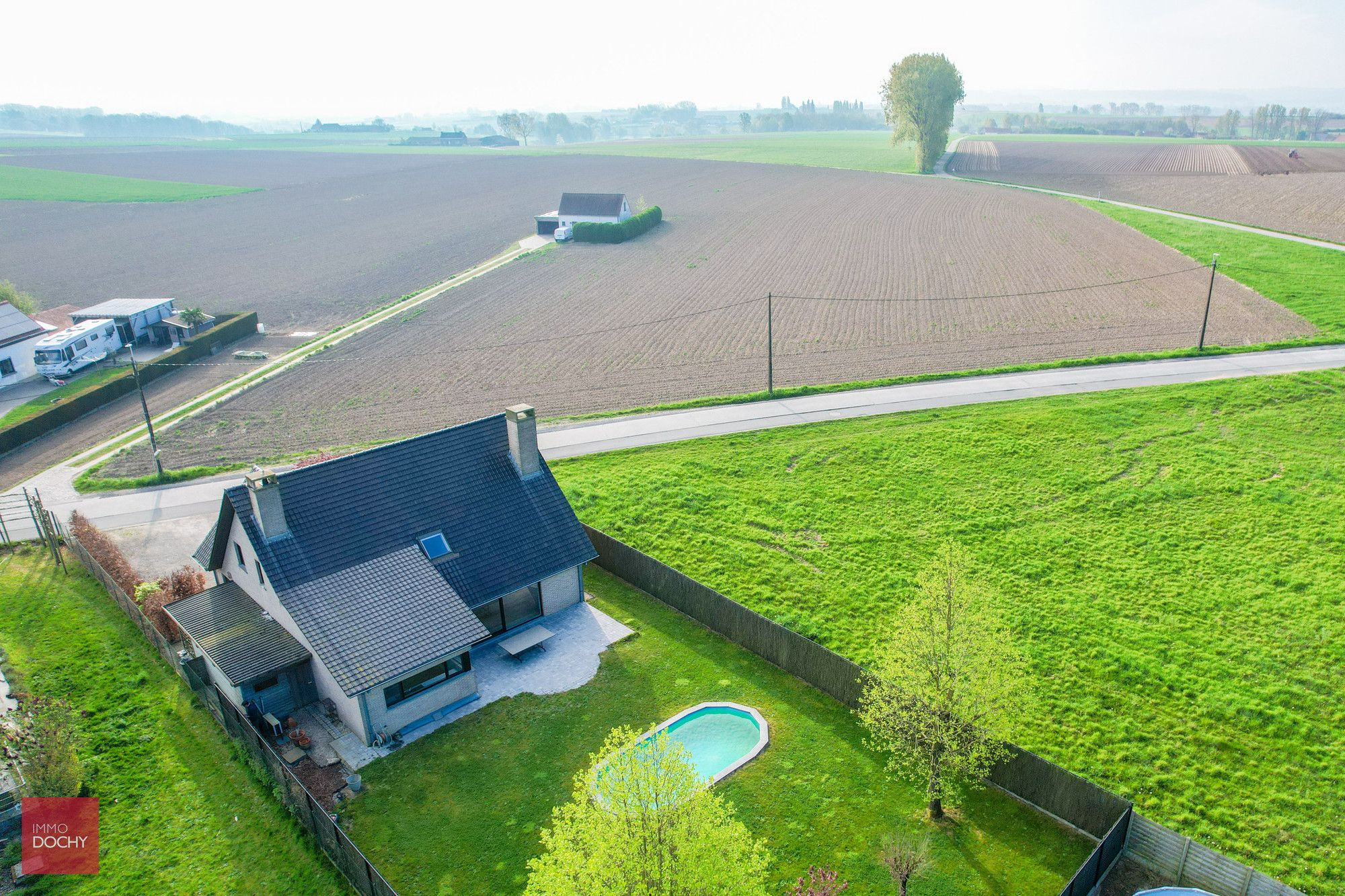 Verzorgde villa met 4 slaapkamers en zwembad nabij centrum Wortegem (ca 300m² bewoonbare oppervlakte) foto 19