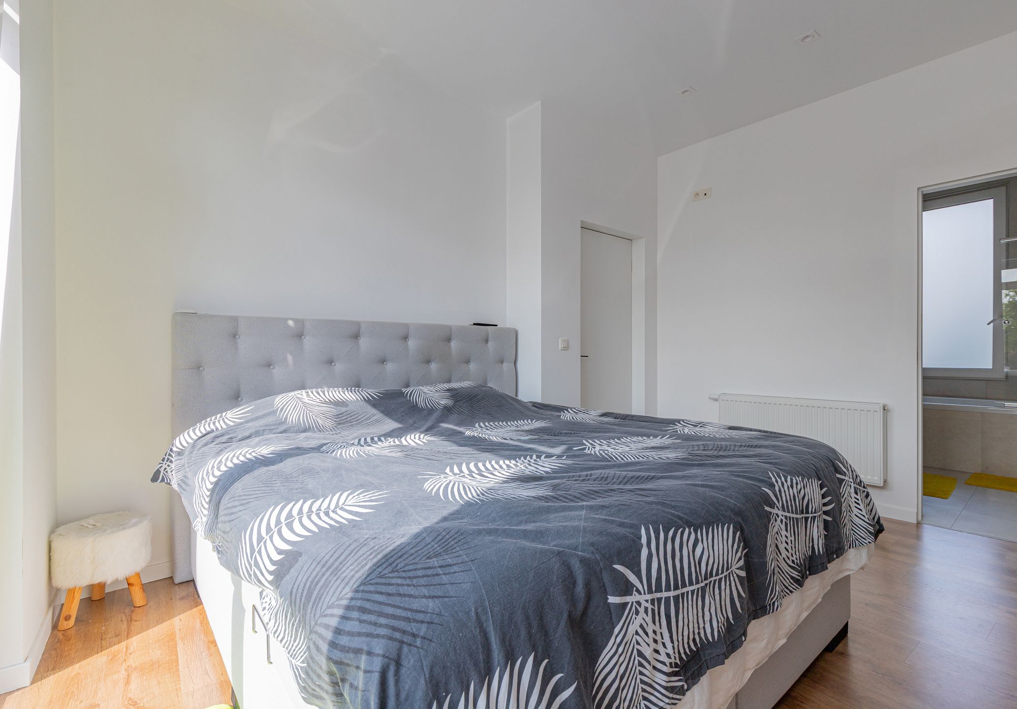AALST - Instapklare woning gelegen aan de stadsrand foto 13