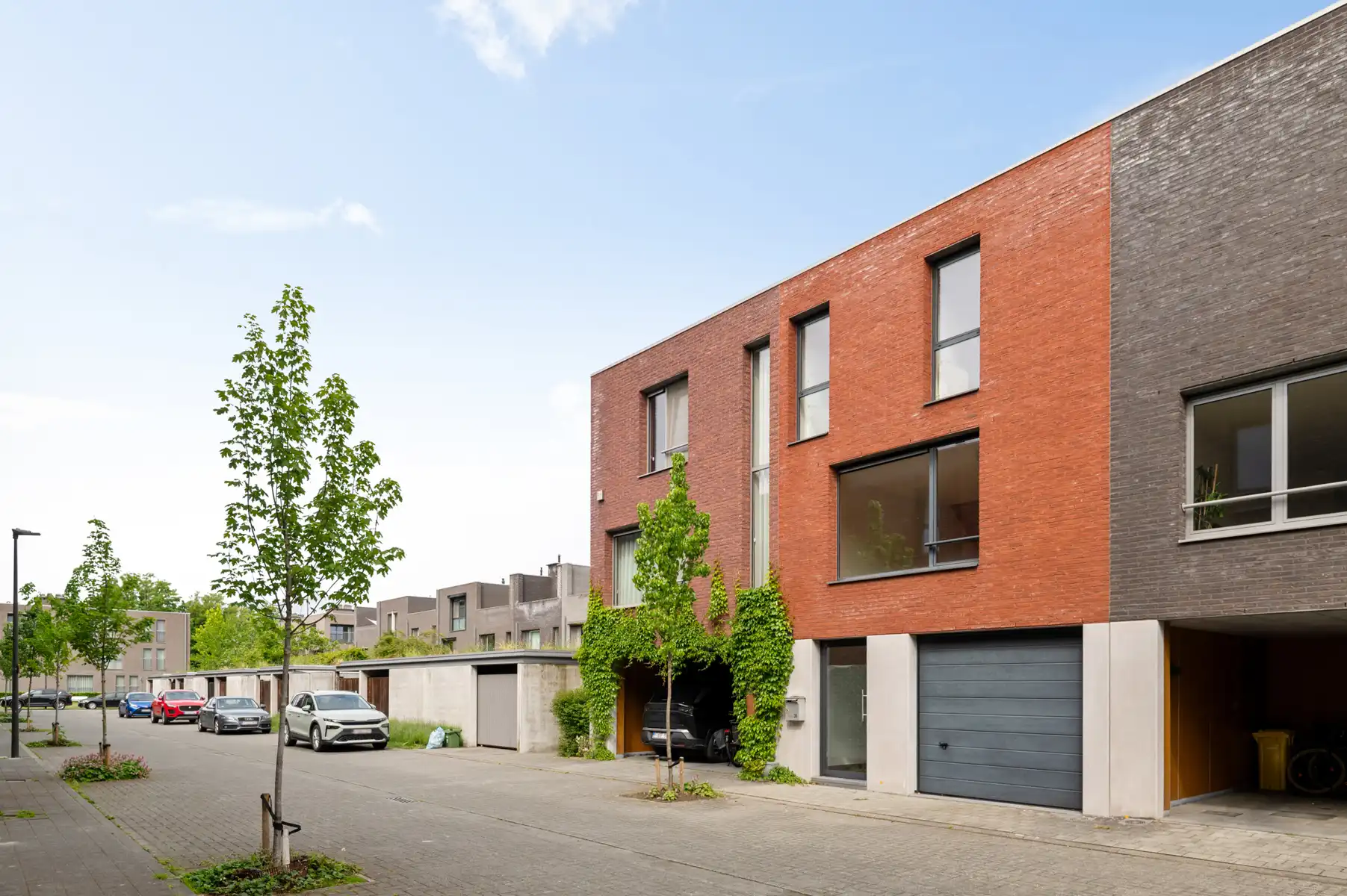 Gezinsgeluk in Mortsel:woning in rustige woonwijk met 3 SLP foto 22