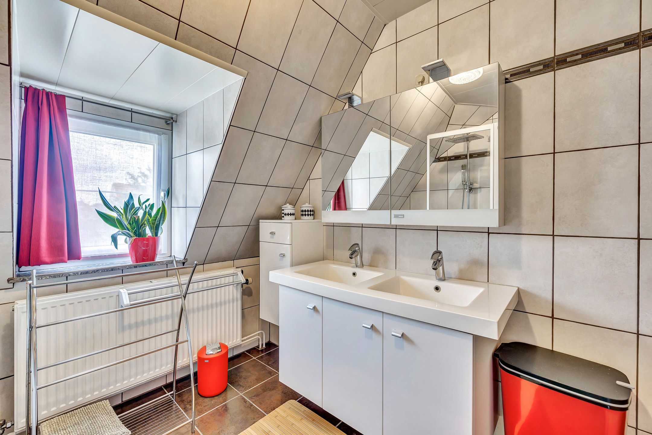 Gezellige, instapklare woning met ruime tuin foto 15