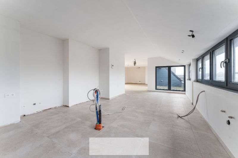 LAATSTE PENTHOUSE (6% BTW mogelijk) EN COMMERCIËLE HANDELSRUIMTE foto 7