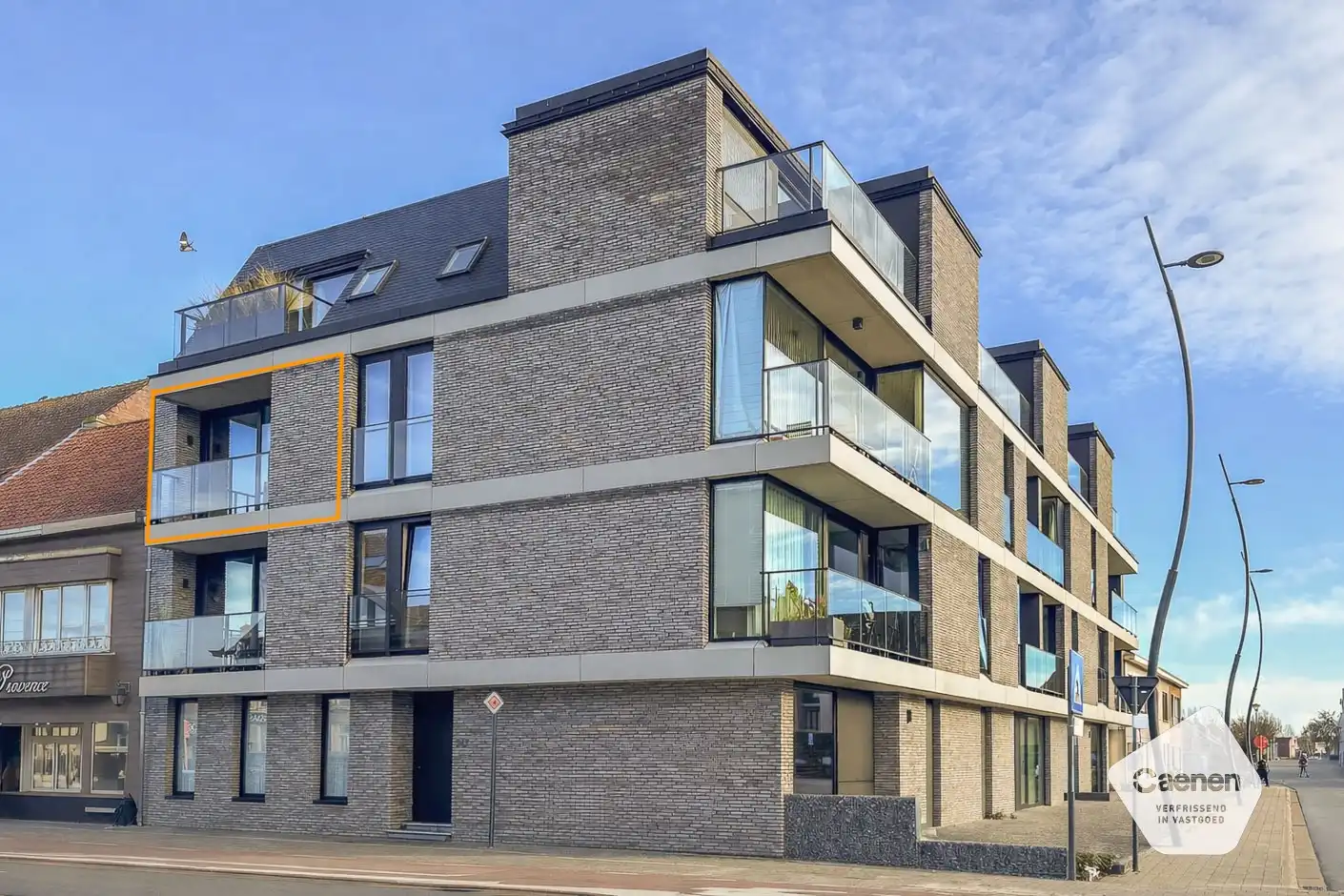 Modern nieuwbouwapp in hartje Westende foto {{pictureIndex}}