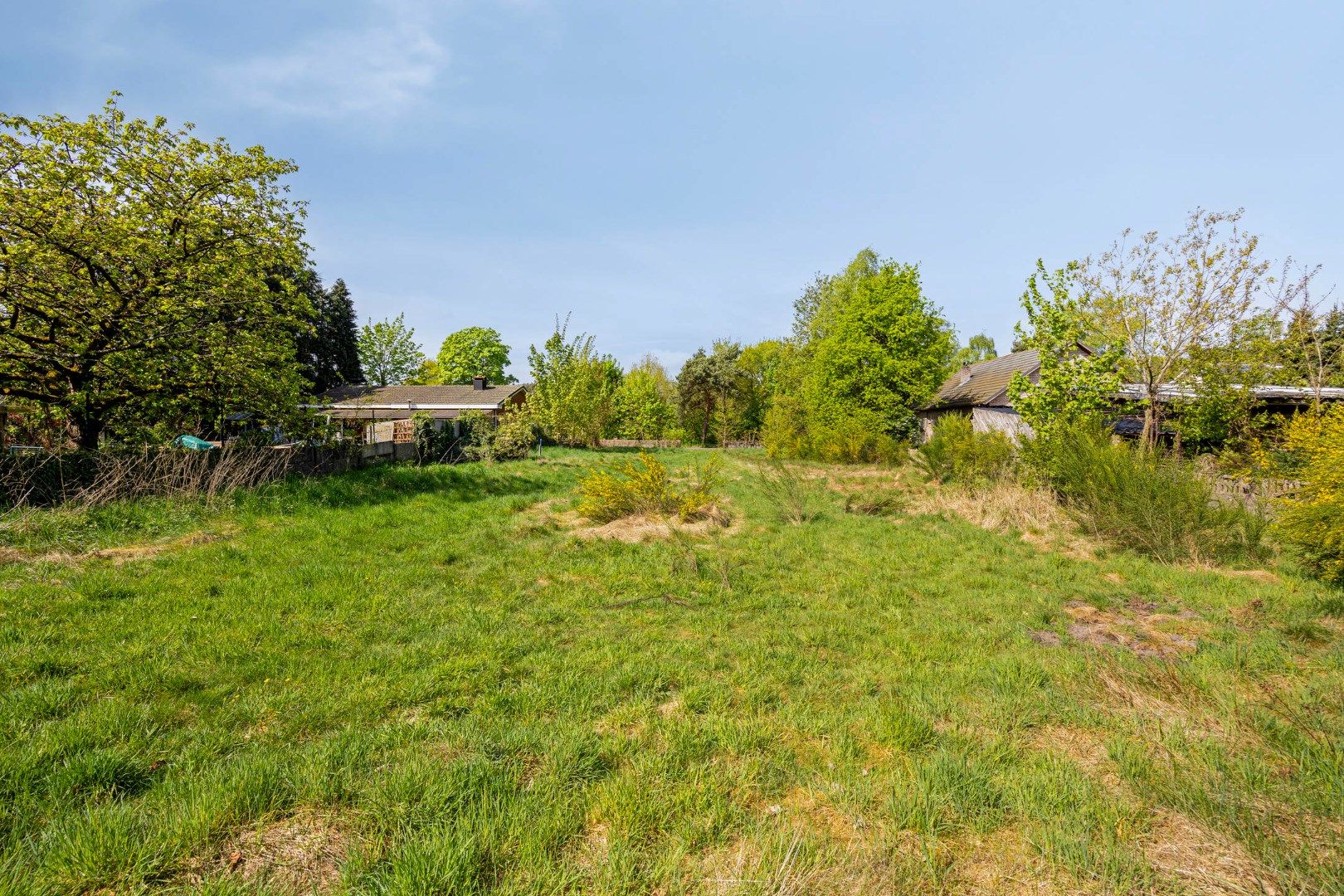 Prachtig gelegen bouwgrond van 1.277 m² voor ruime open bebouwing ! foto 21