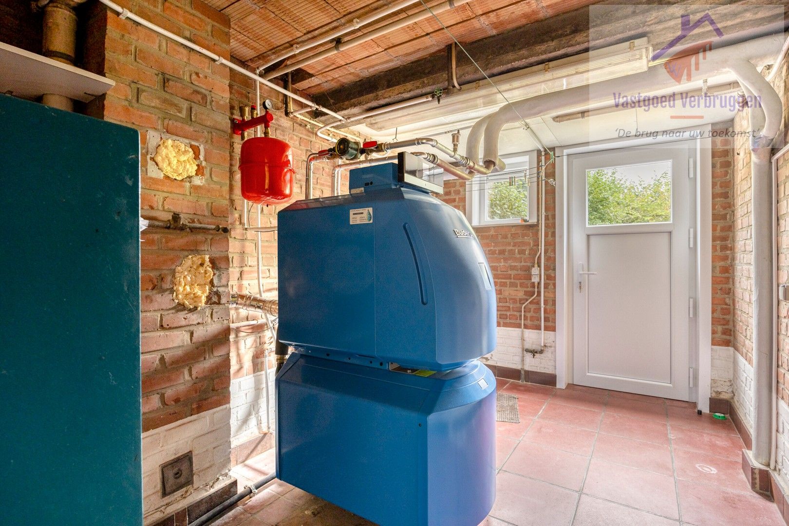 Standingvolle ruime bel-etage met 4 slaapkamers en tuin foto 19