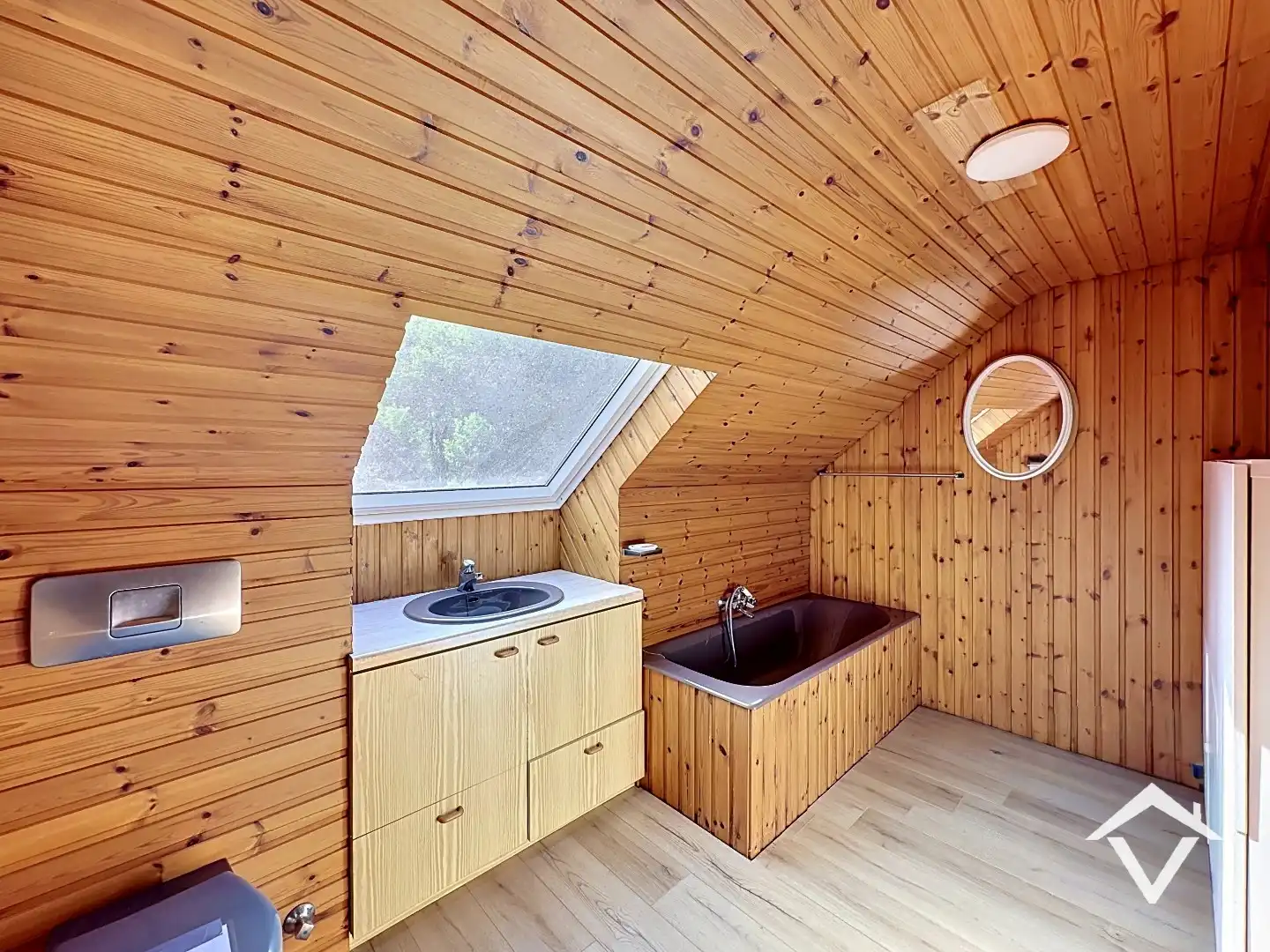 Zeer ruime en instapklare woning met veel mogelijkheden te Eernegem foto 27