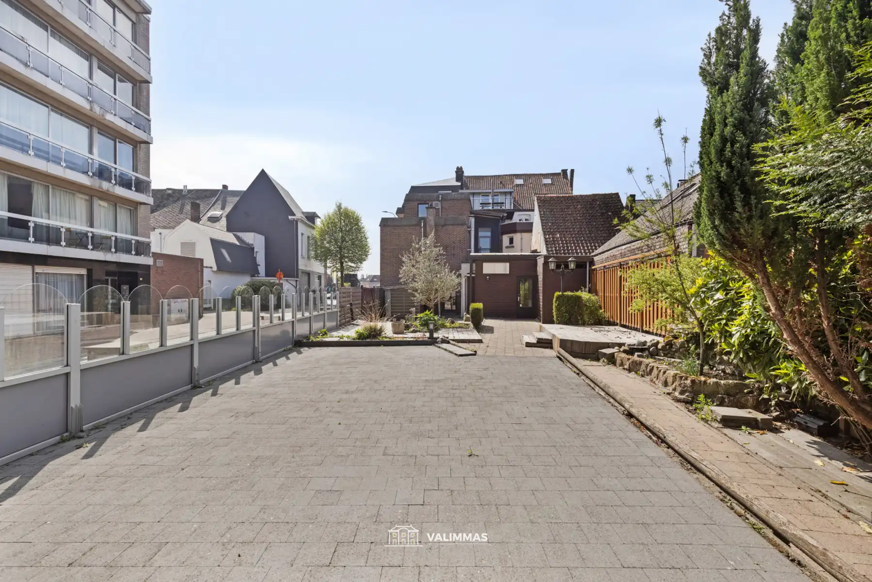 Centrum Asse: ruime handelswoning met terras en grote garage foto 7
