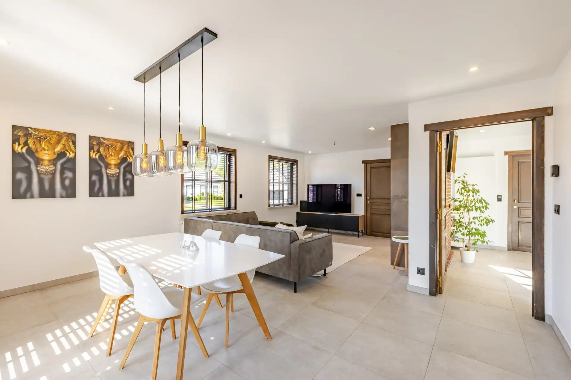 Prachtige woning met 3 slks, garage en tuin foto 5
