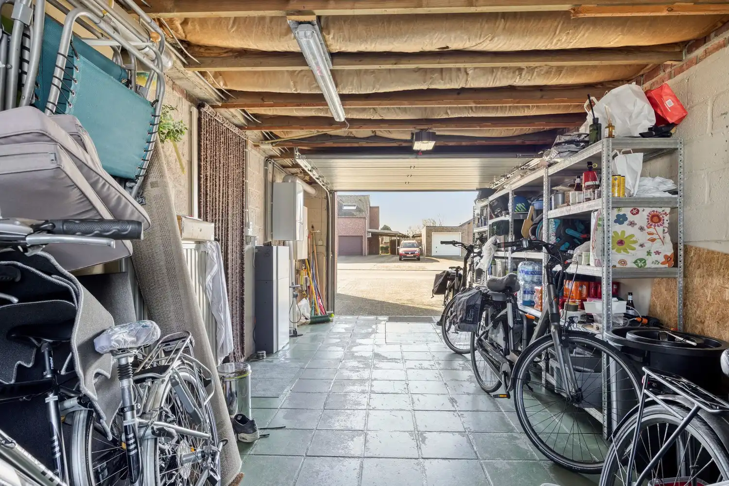 Energiezuinige gezinswoning met 4 slaapkamers, tuin en garage foto 31