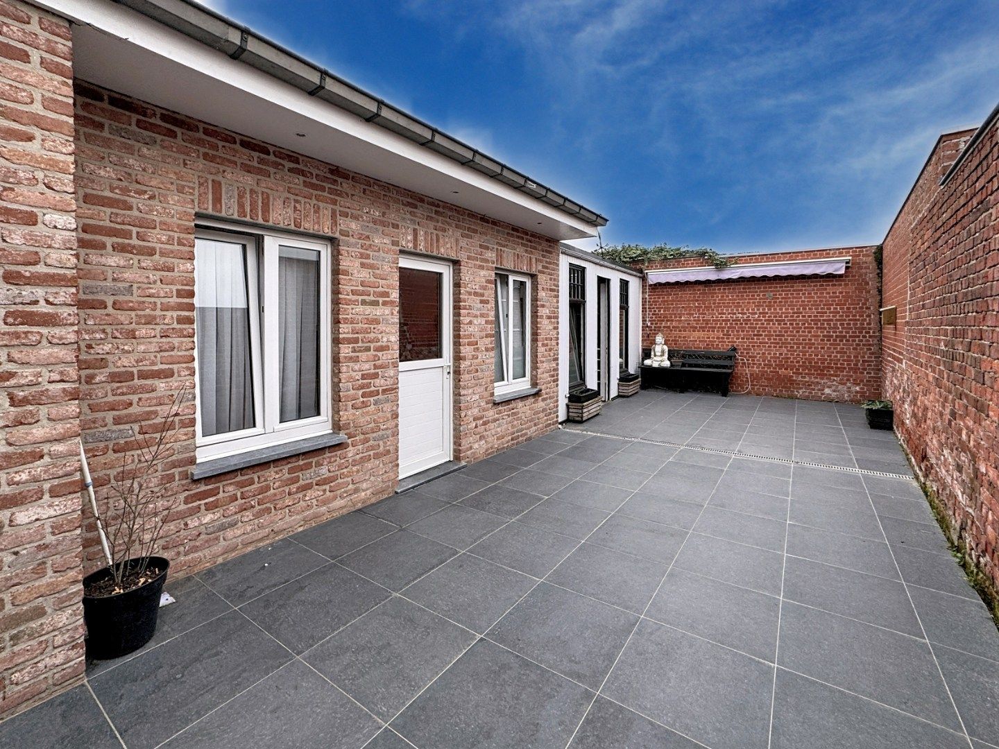 Prachtige en ruime woning in het centrum van Koekelare foto 15