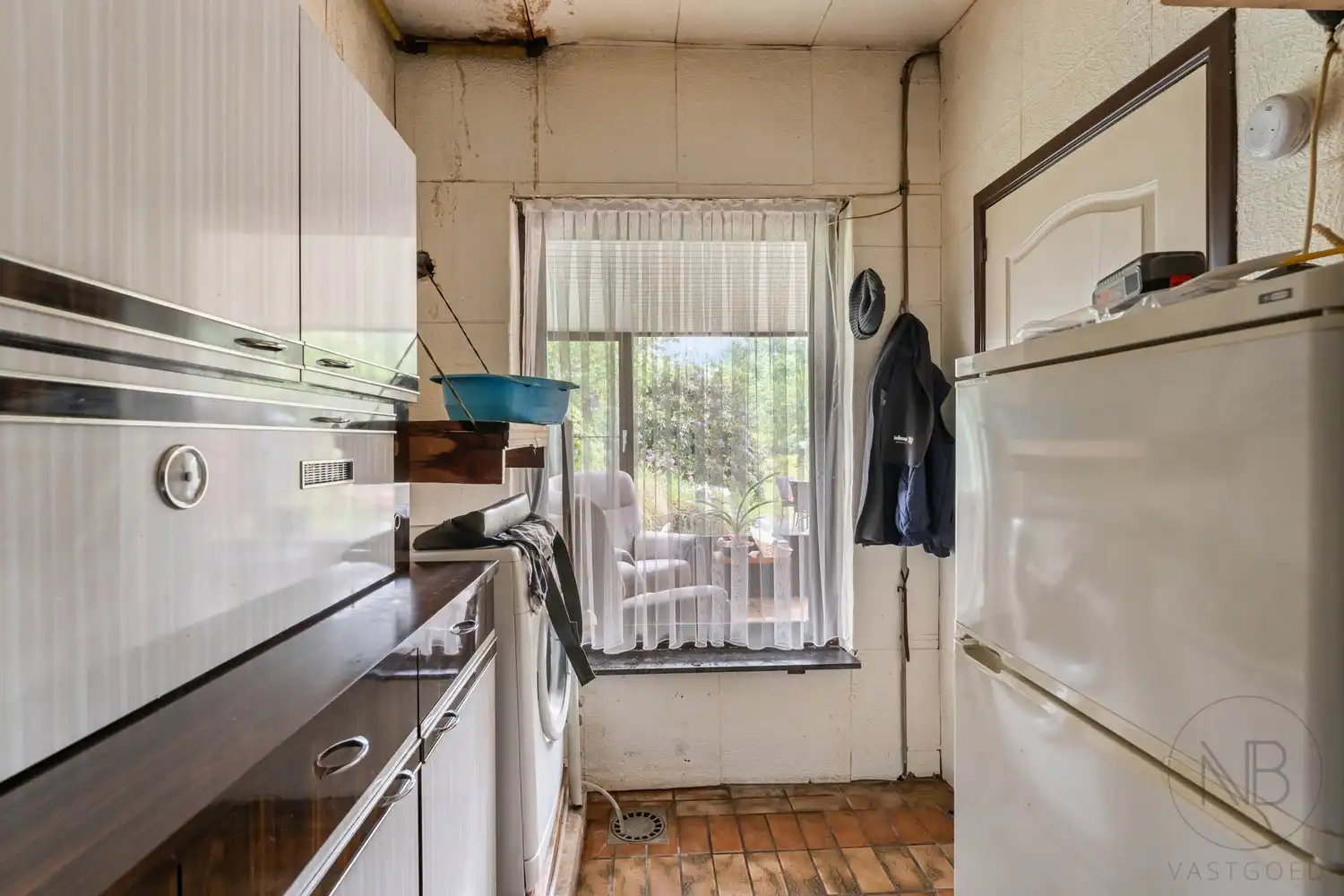 Gelijkvloerse woning op 13a 38ca – te renoveren of af te breken voor nieuwbouw aan 6% btw foto 9