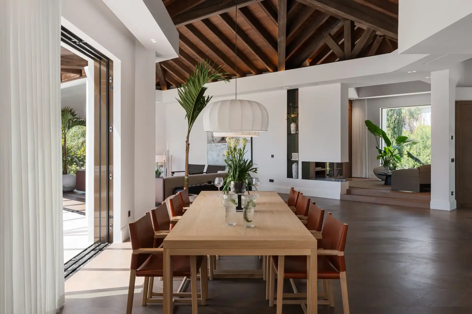 Architecturale topvilla met wellness en zeezicht in het exclusieve La Quinta foto 5
