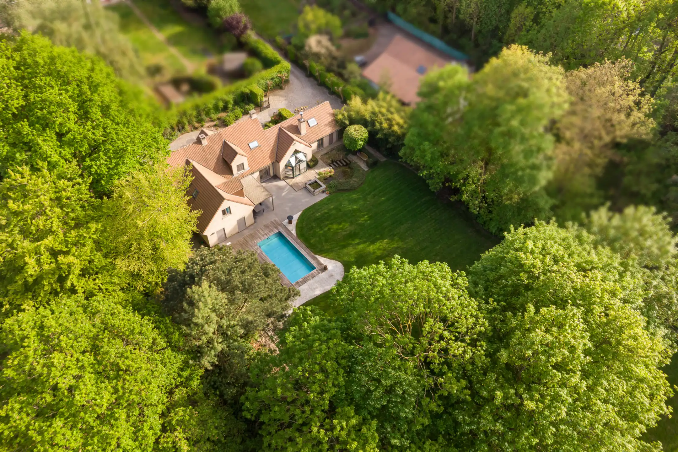 Villa in het groen met zwembad, 5 slaapkamers en EPC B foto 23