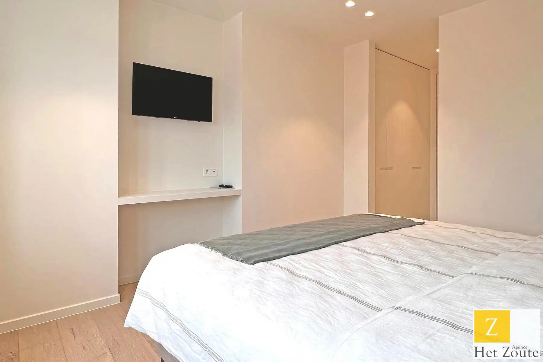 Prachtig gerenoveerd appartement met zicht over het Zegemeer foto 15