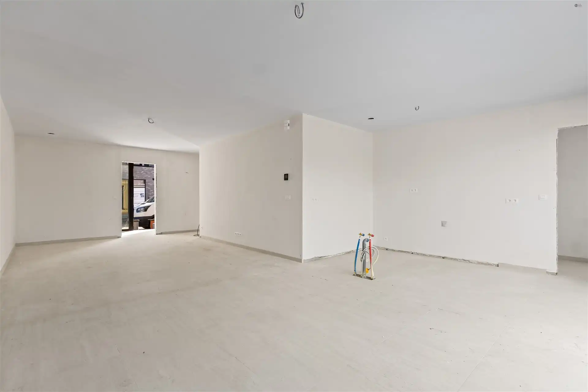 Zeer ruime gesloten bebouwing foto 2