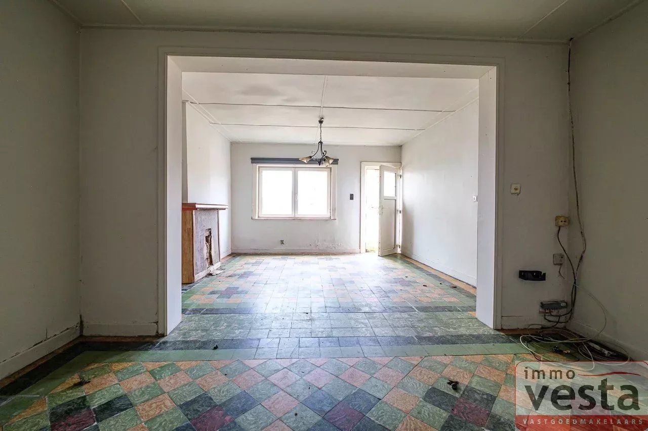 Te renoveren woning foto 4
