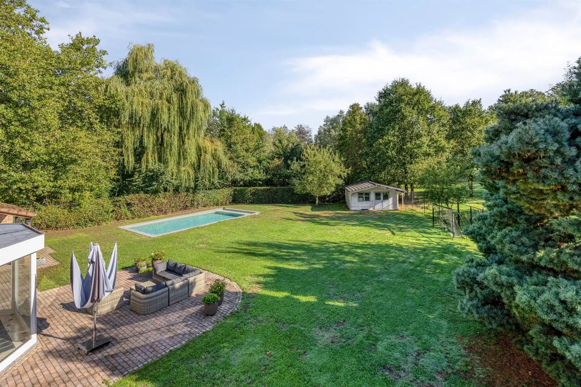 Prachtig gerenoveerde villa met 4 à 5 slpks en zwembad te Schilde foto 40