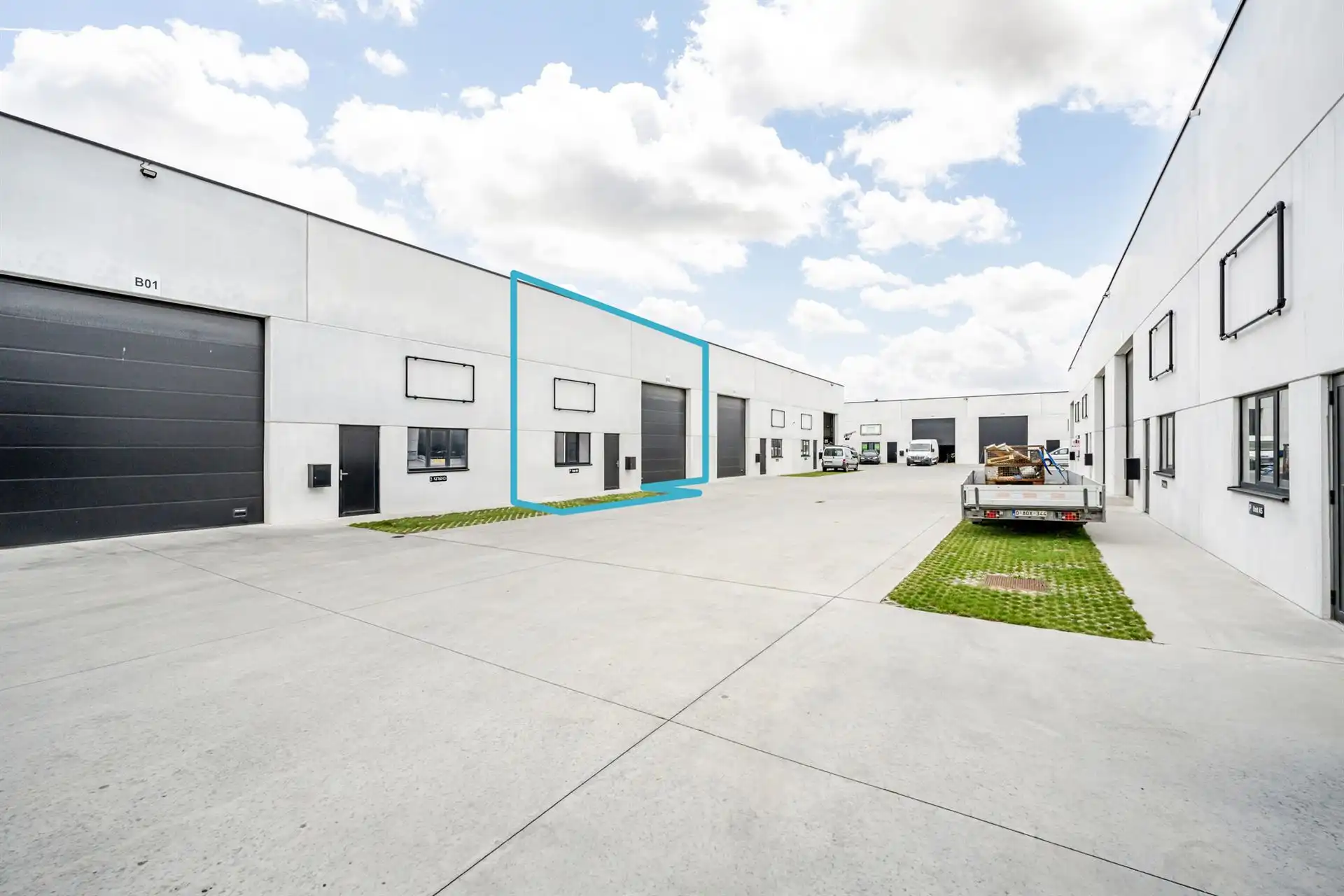 Topgelegen nieuwbouw KMO units van 220-225m² foto 2