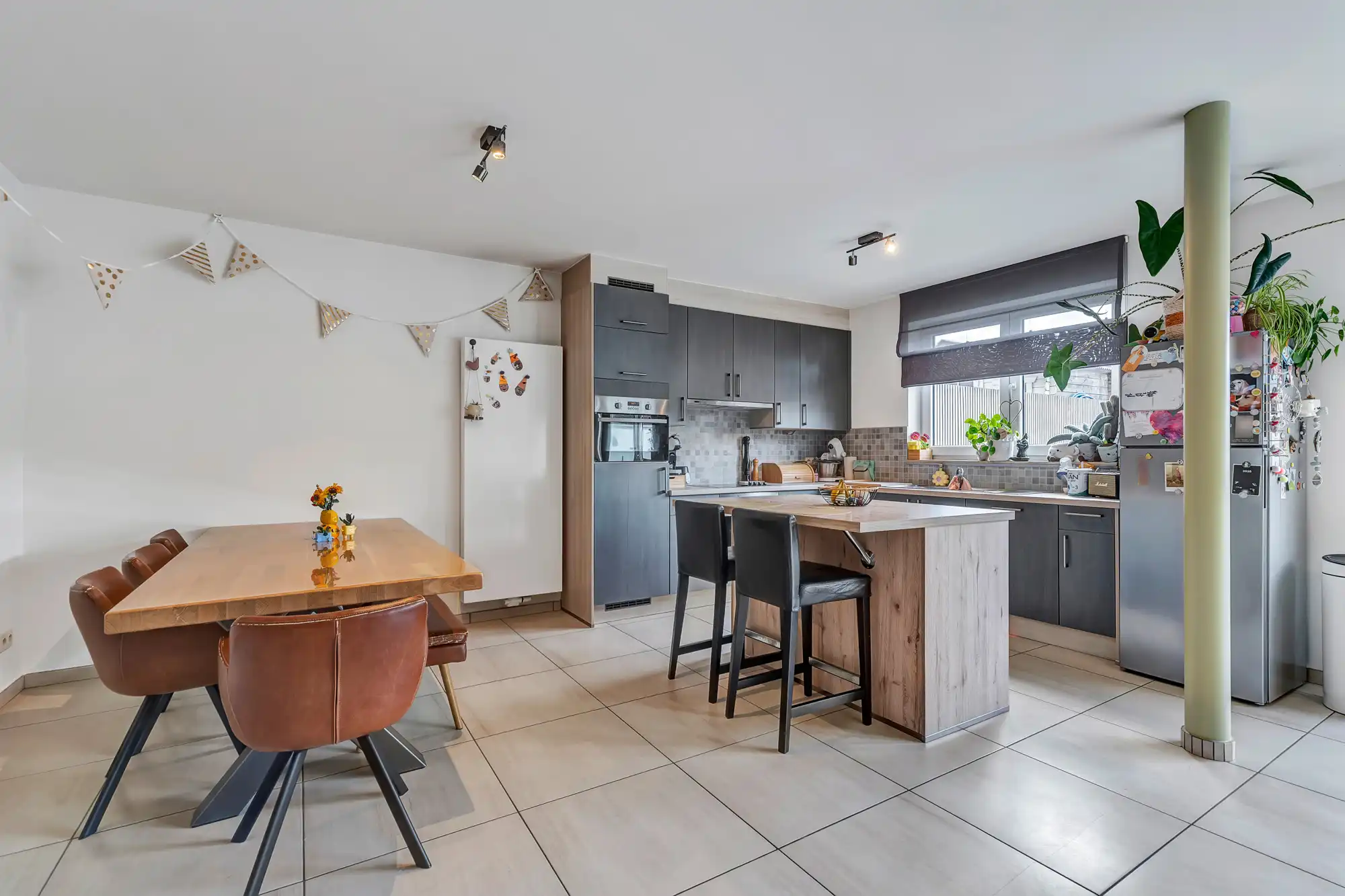 Instapklare, goed onderhouden woning te Iddergem met 3slpk foto 10