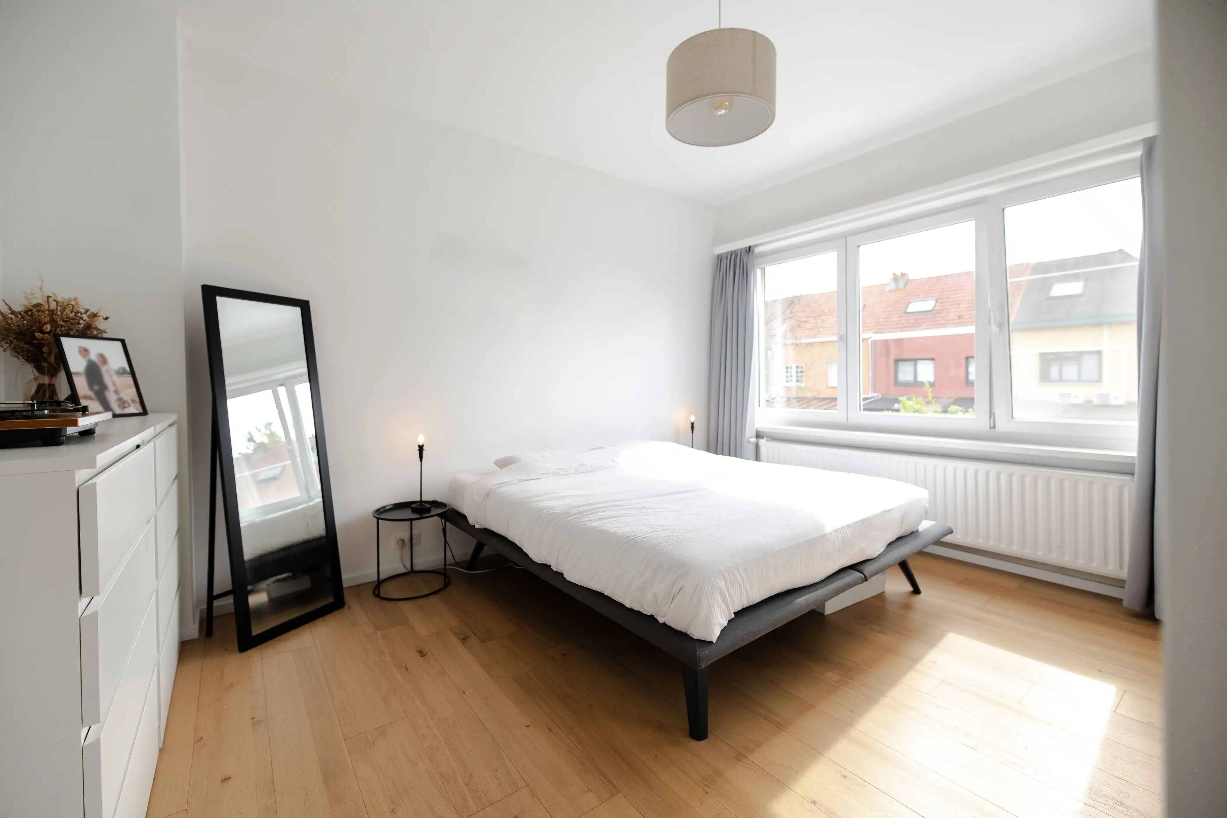 Instapklare gezinswoning met zonnige ZW tuin foto 14