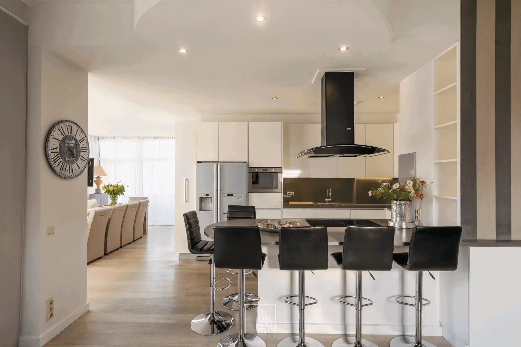 Tijdloze villa van 422 m² met uitzonderlijke ruimte en mogelijkheden nabij Maastricht! foto 16