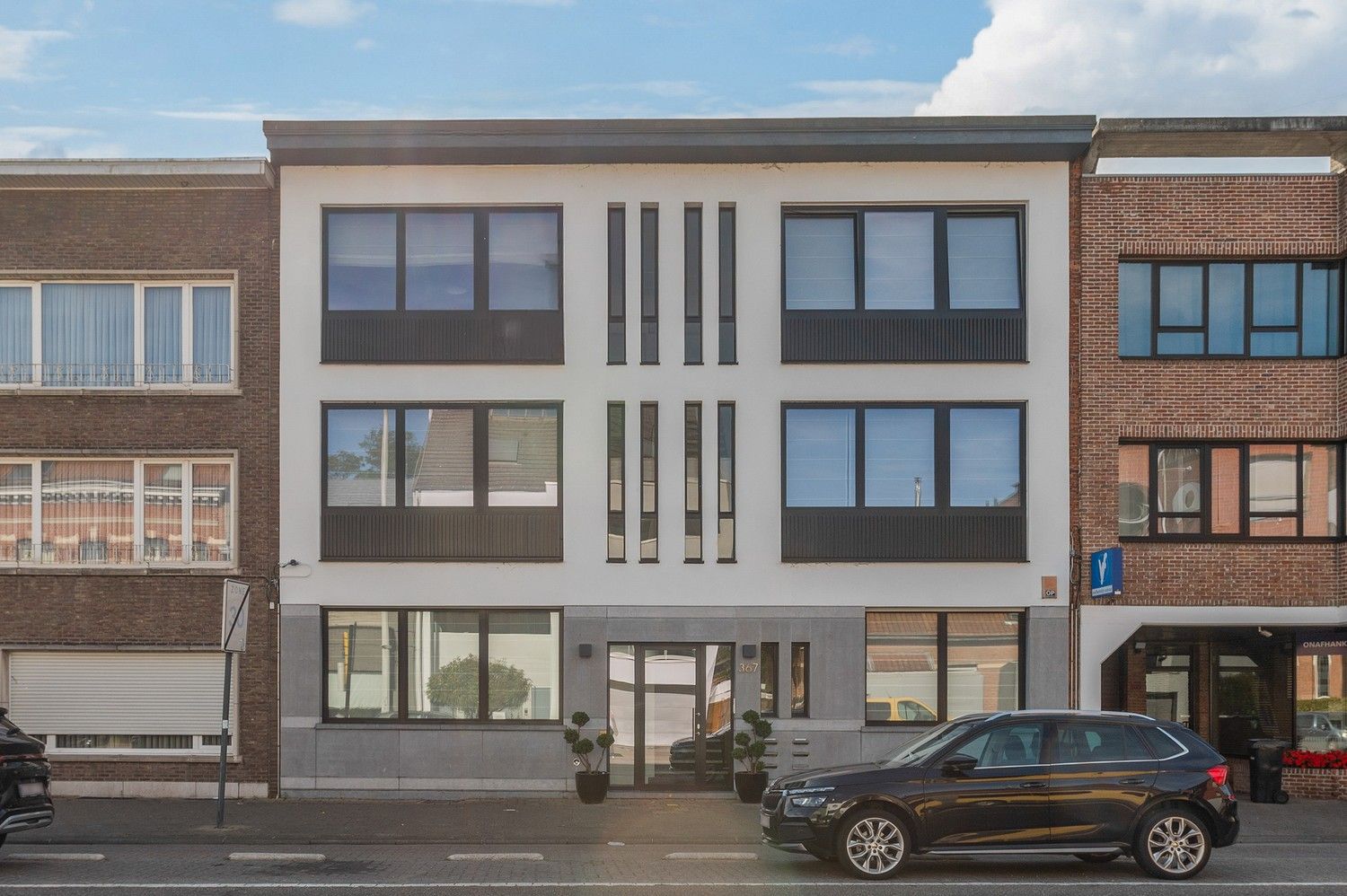 Instapklaar 2 SLPK appartement met een terras te Wijnegem! foto 15