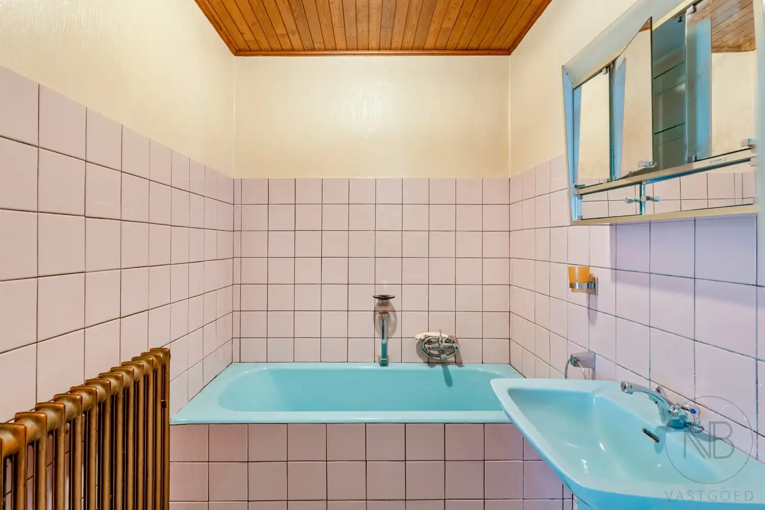 Gelijkvloerse woning op 8a26ca – te renoveren of af te breken voor nieuwbouw aan 6% btw foto 8