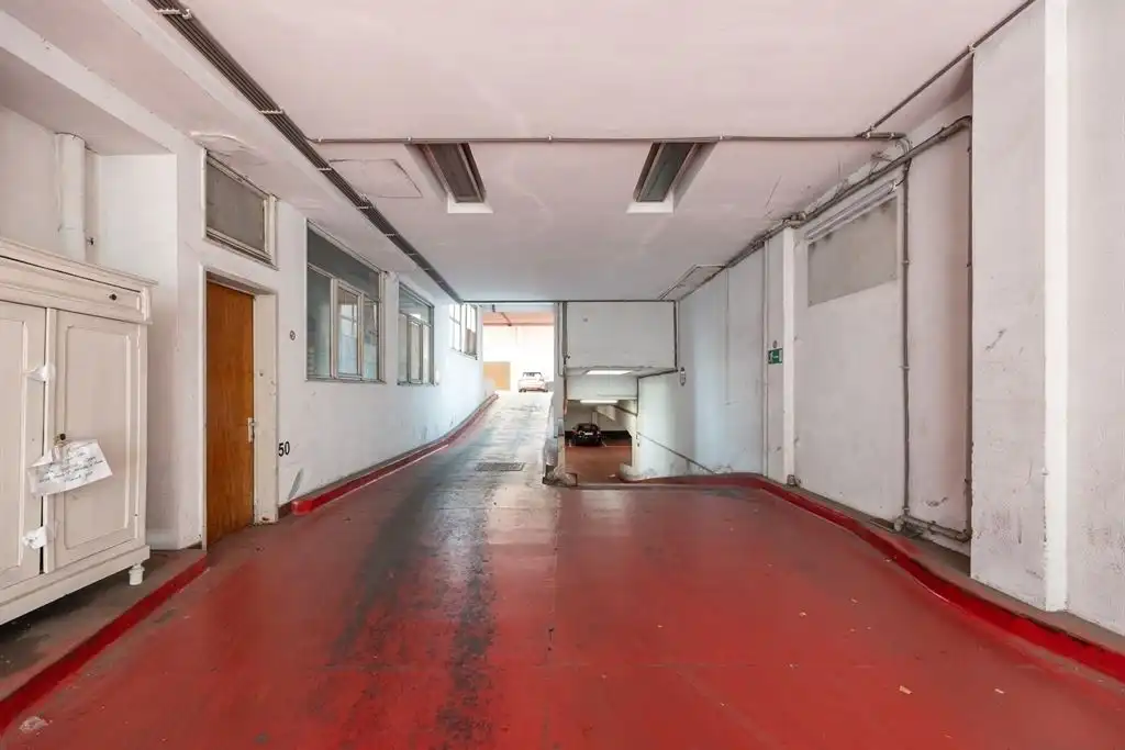 Autostaanplaats met top rendement foto 4