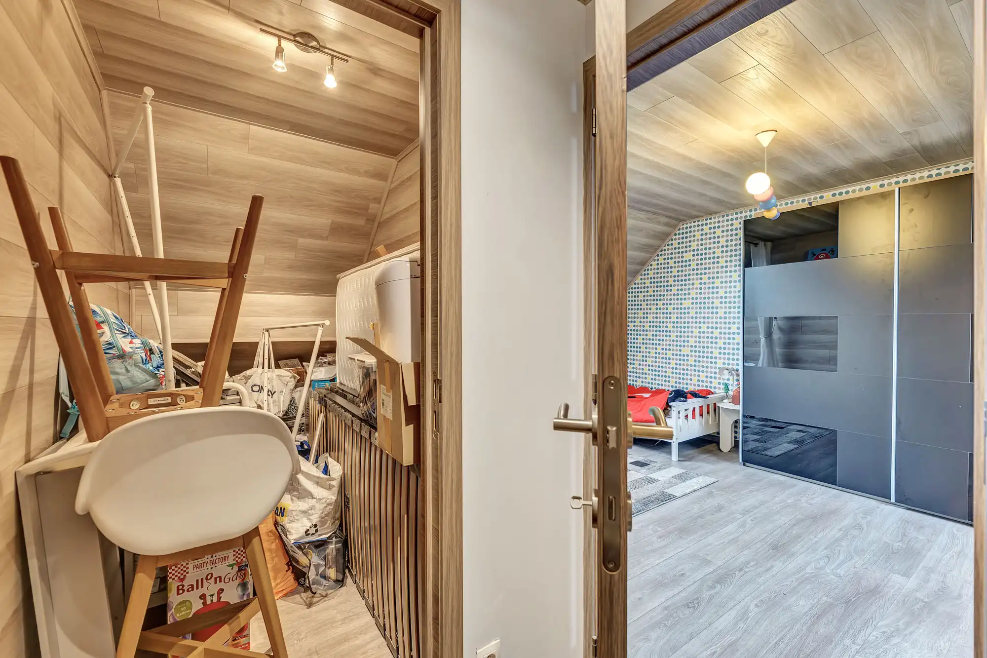 Prachtige instapklare woning met 3 slpks, tuin en garage foto 20