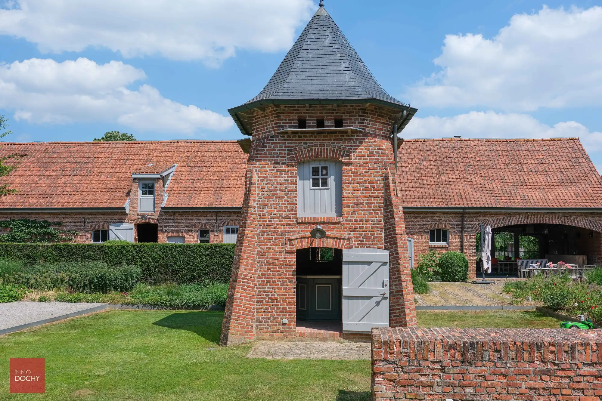 Instapklare hoeve met feestzaal en horeca vergunning foto 11