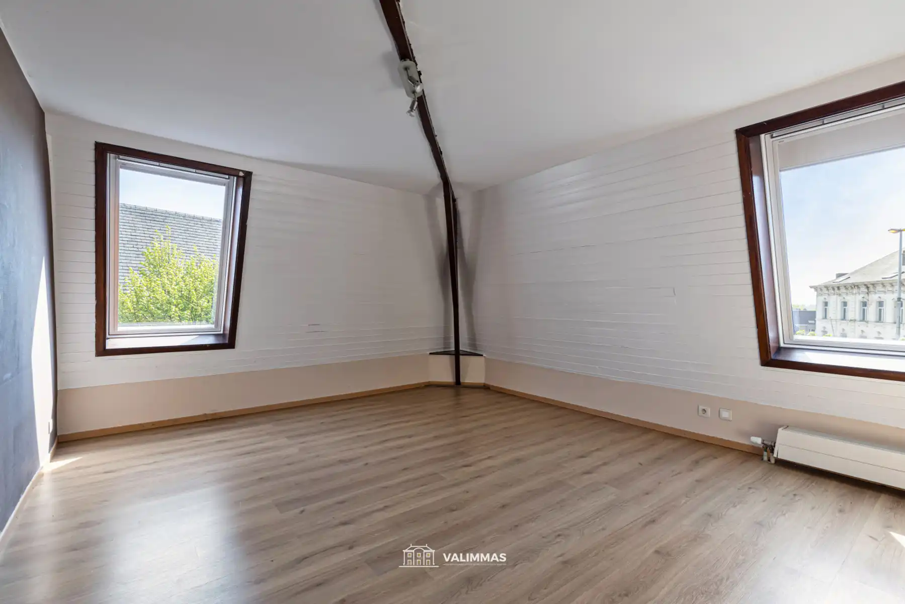 Centrum Asse: ruime handelswoning met terras en grote garage foto 28