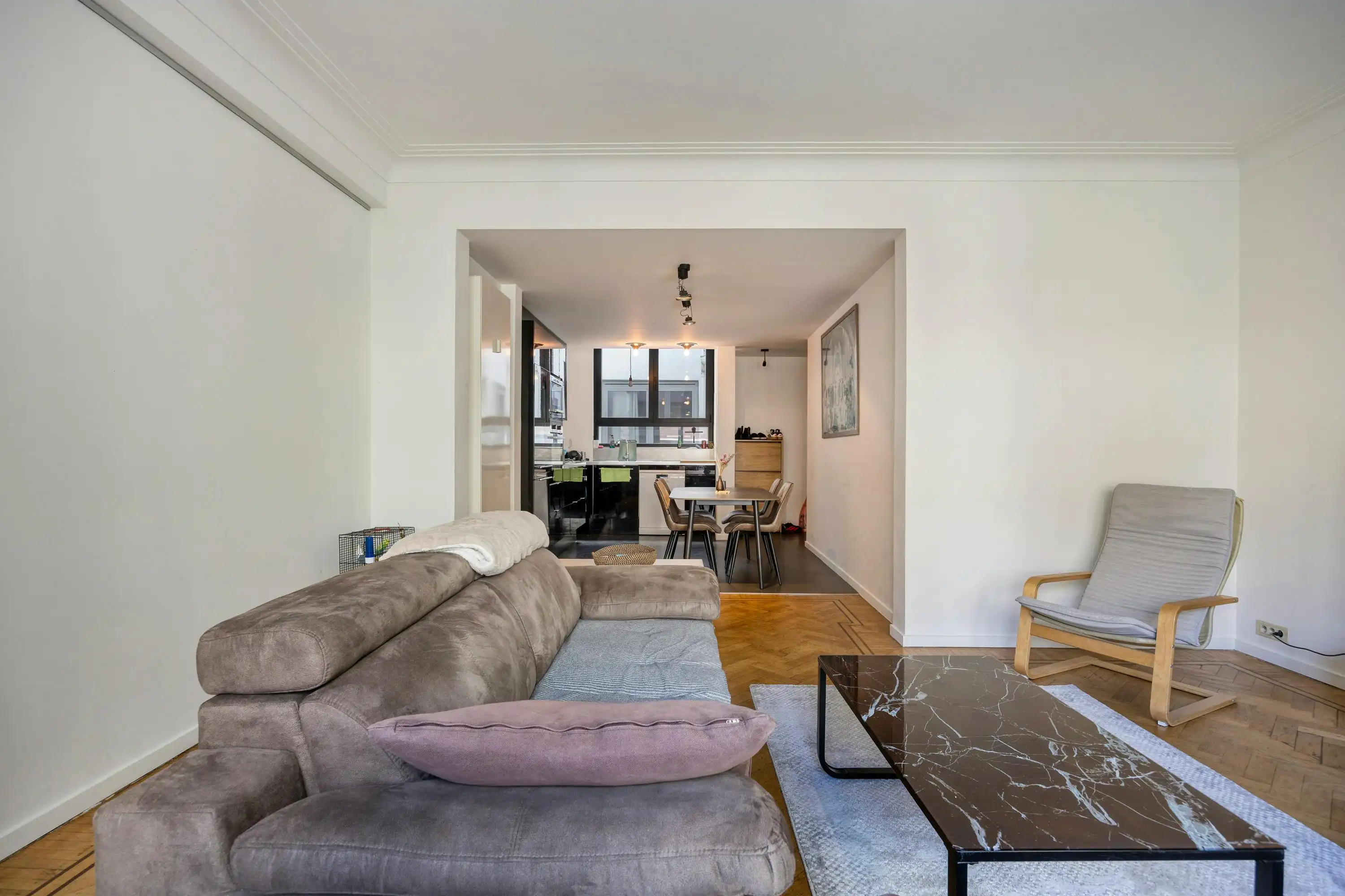 2 slaapkamerappartement te koop in het centrum van Antwerpen foto 9