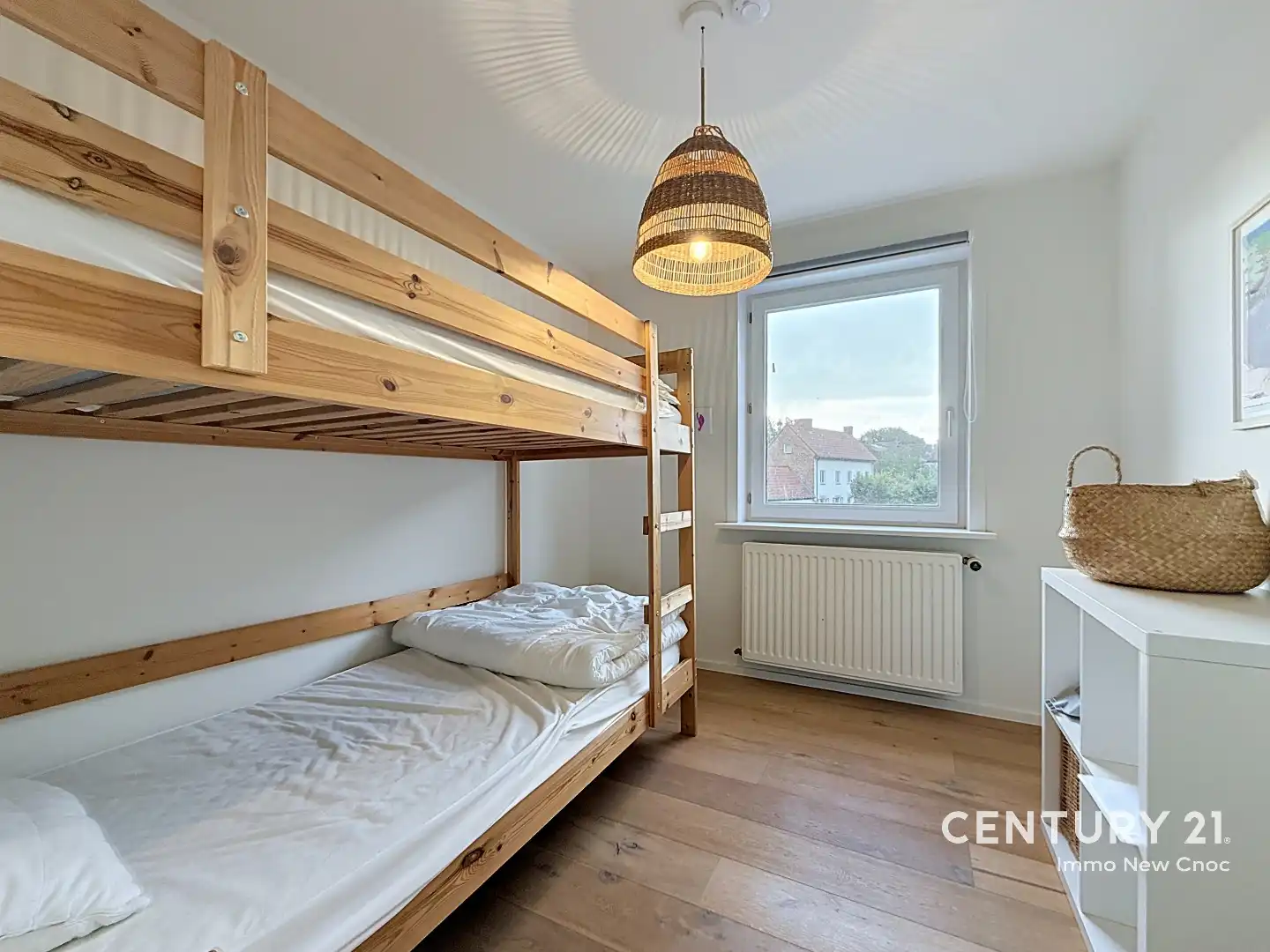 Charmante woning in Brugge (1937) met 4 slaapkamers, 2 badkamers en 155 m² woonoppervlakte op een perceel van 126 m² foto 28