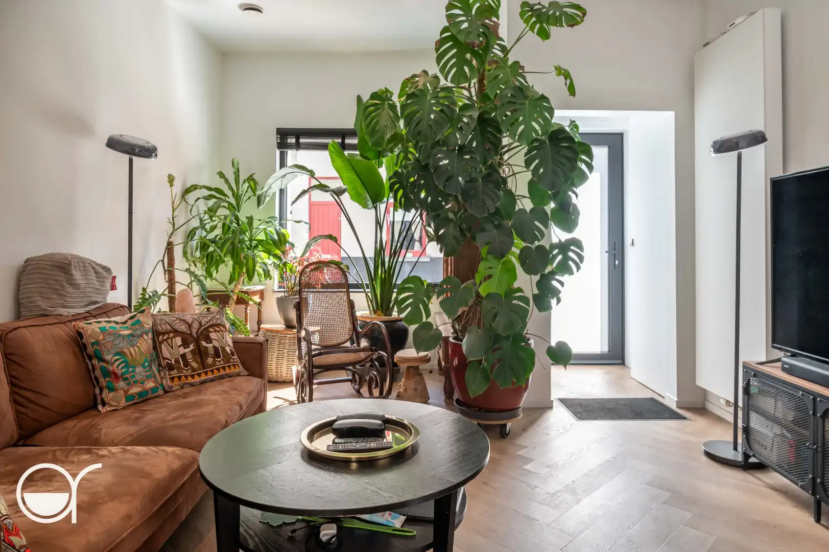 Volledig gerenoveerde woning gelegen aan het klein begijnhof. foto 5