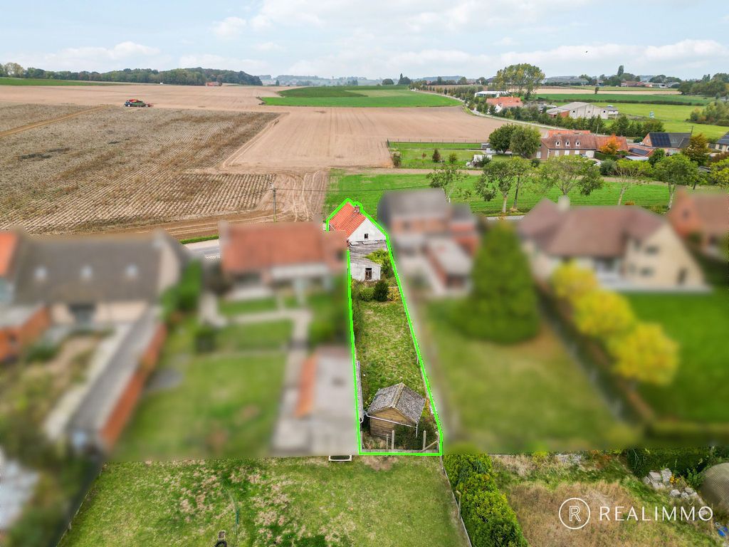 Landelijk gelegen renovatieproject te St-Denijs foto 13