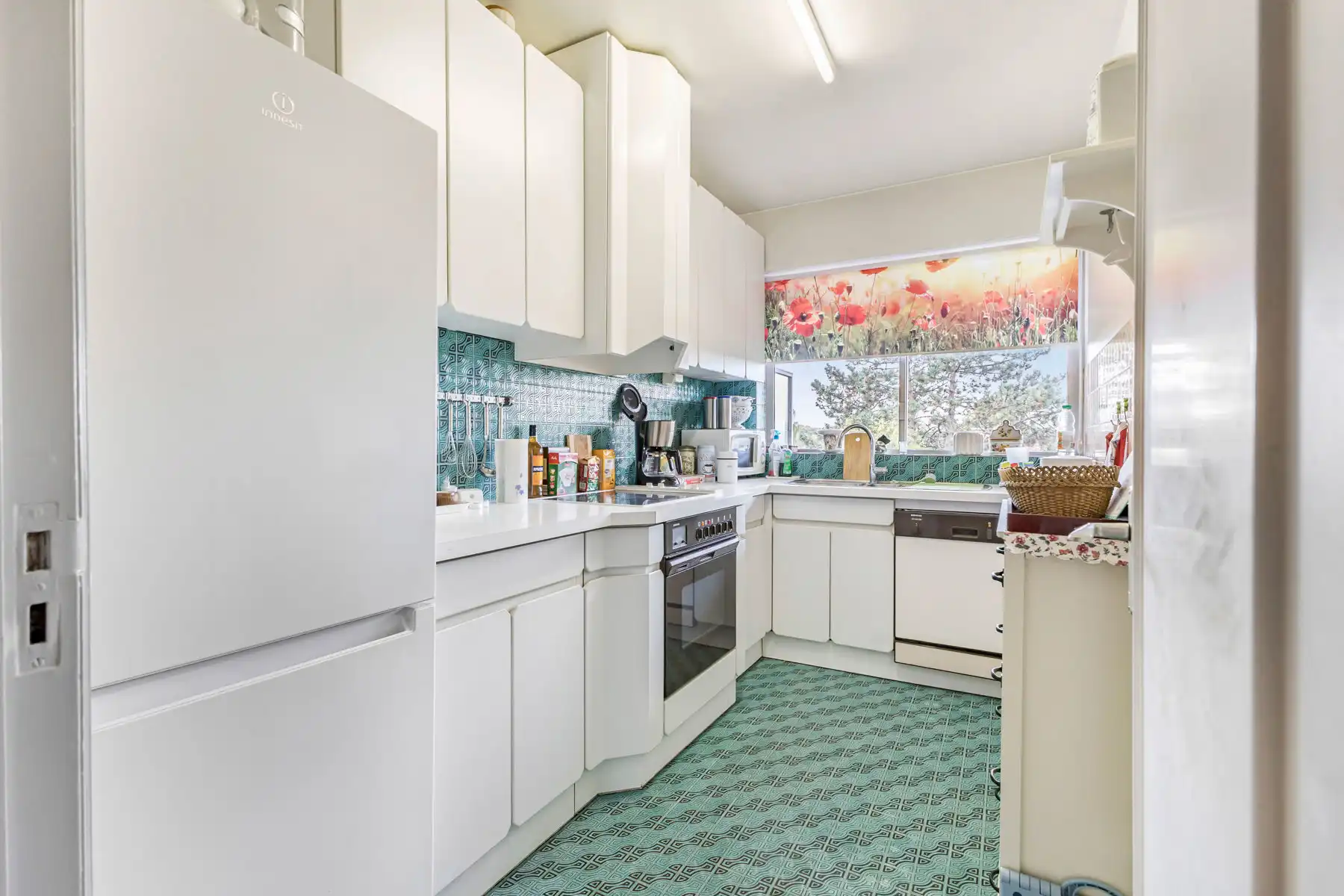 Goed gelegen appartement met twee slaapkamers foto 5