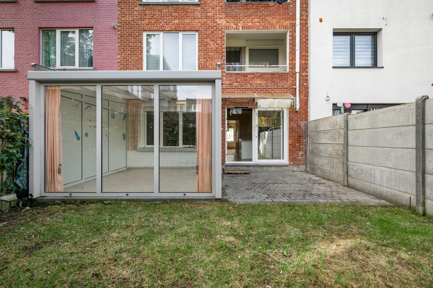 Gelijkvloers 1 SLPK appartement met tuin en veranda in Deurne! foto 16