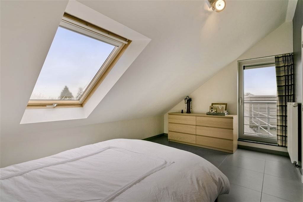 Ruime duplex met veel lichtinval en prachtig terras foto 13