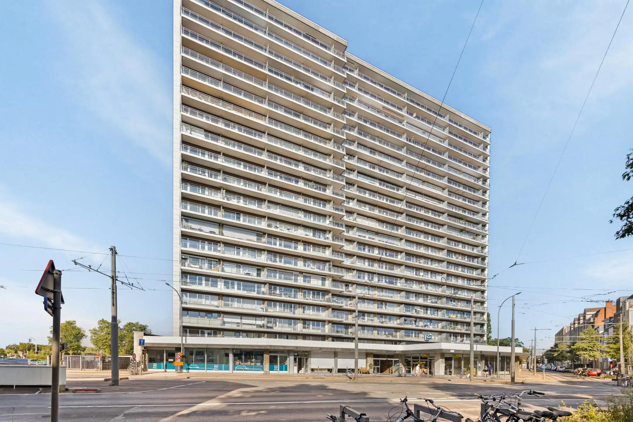 Appartement met prachtig uitzicht en terras te koop in Antwerpen foto 19