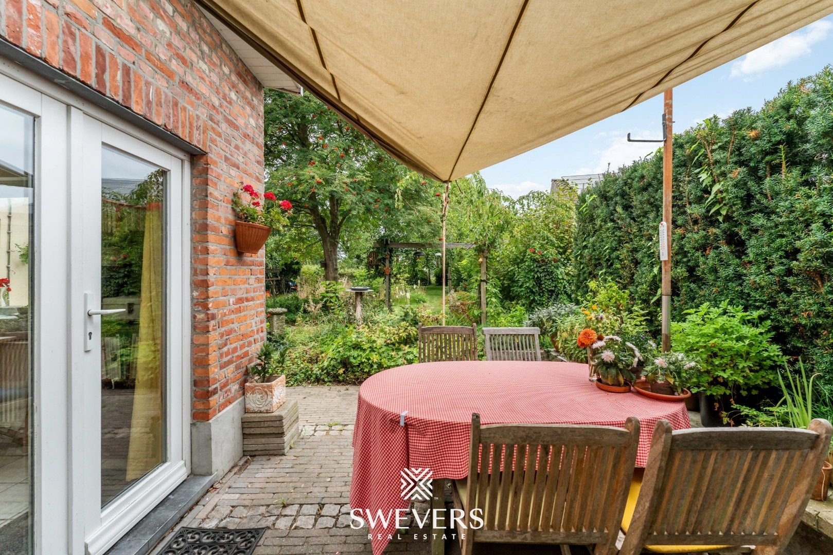 Charmante halfopen woning met karakter en potentieel in Riemst foto 26