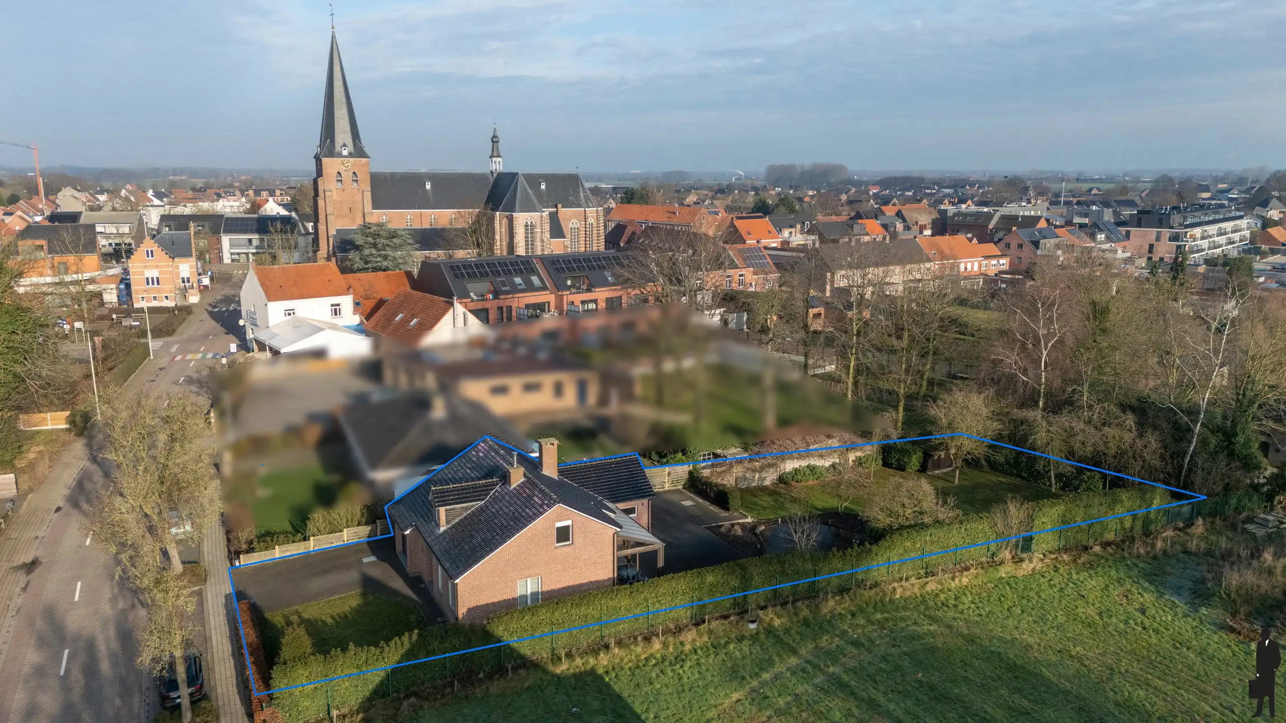 Vrijstaande woning op een ruim perceel van ca. 1.300 m² in hartje Loenhout! foto 33