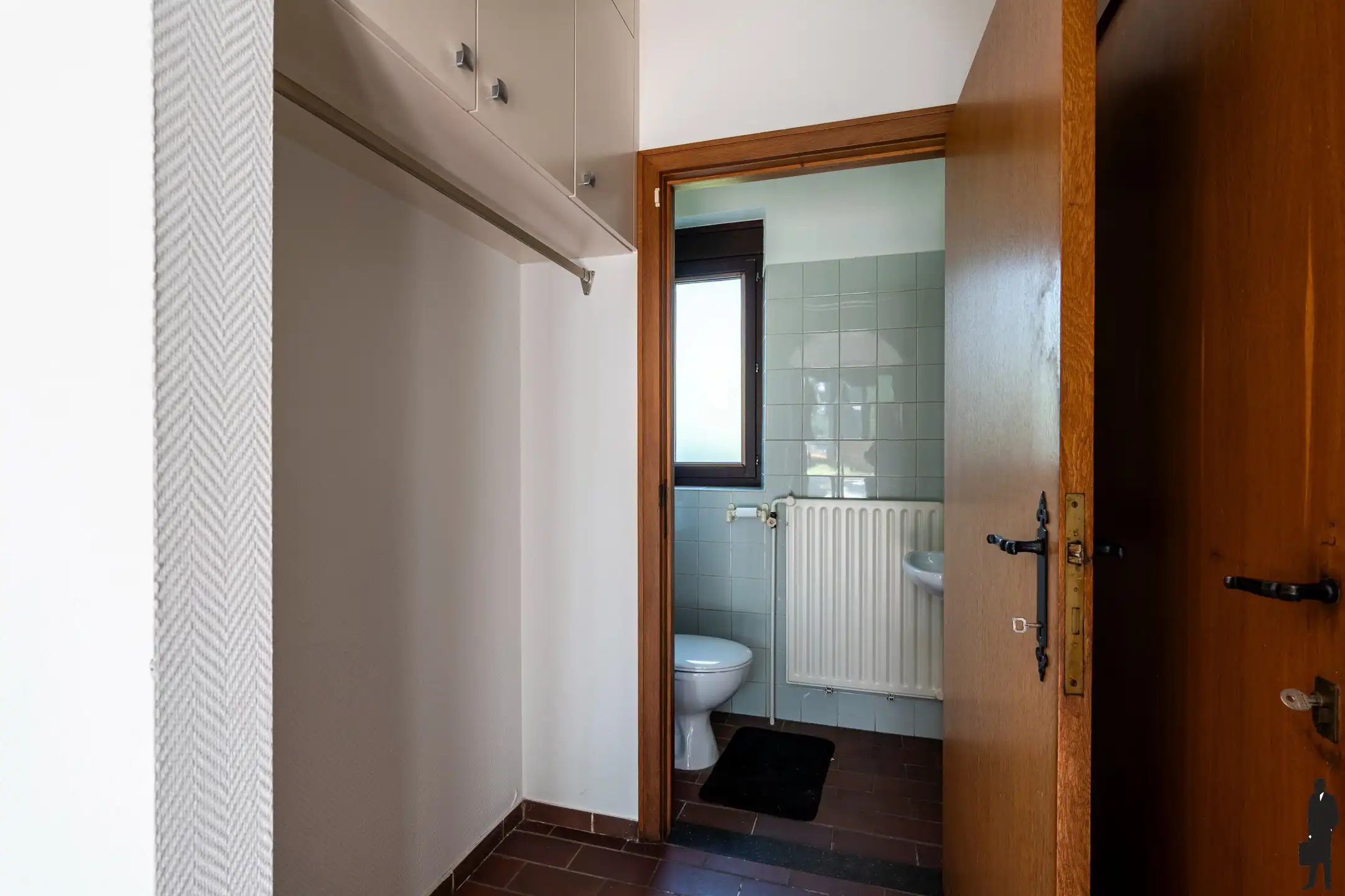 Ruime gelijkvloerse woning in rustige buurt van Malle foto 21