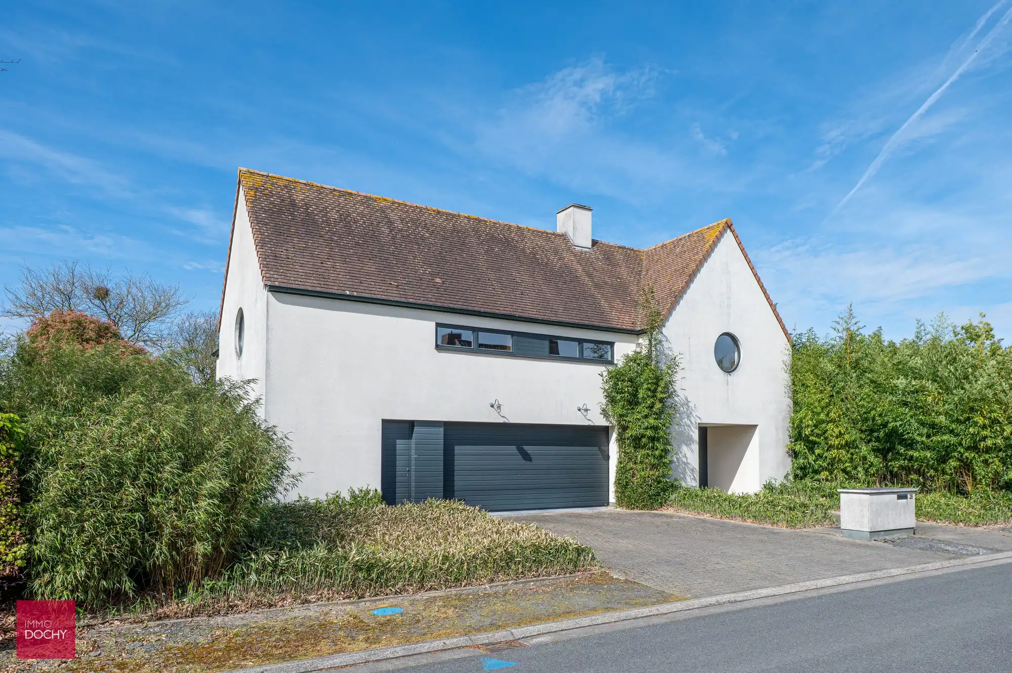 Rustig gelegen vernieuwde villa foto 6