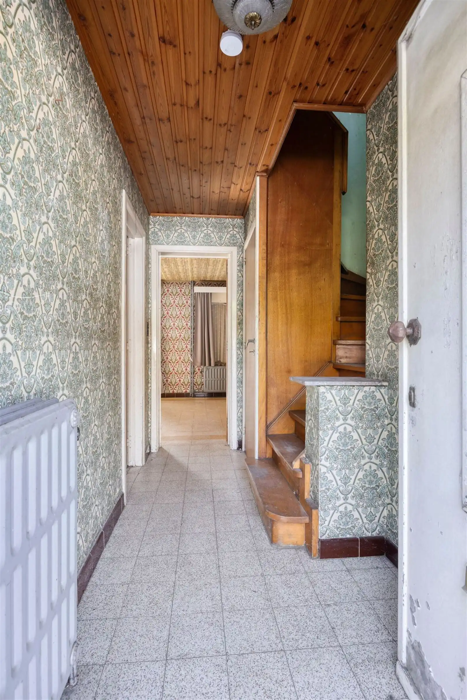 Woning met garage (aan de overkant) en 3 slaapkamers foto 7