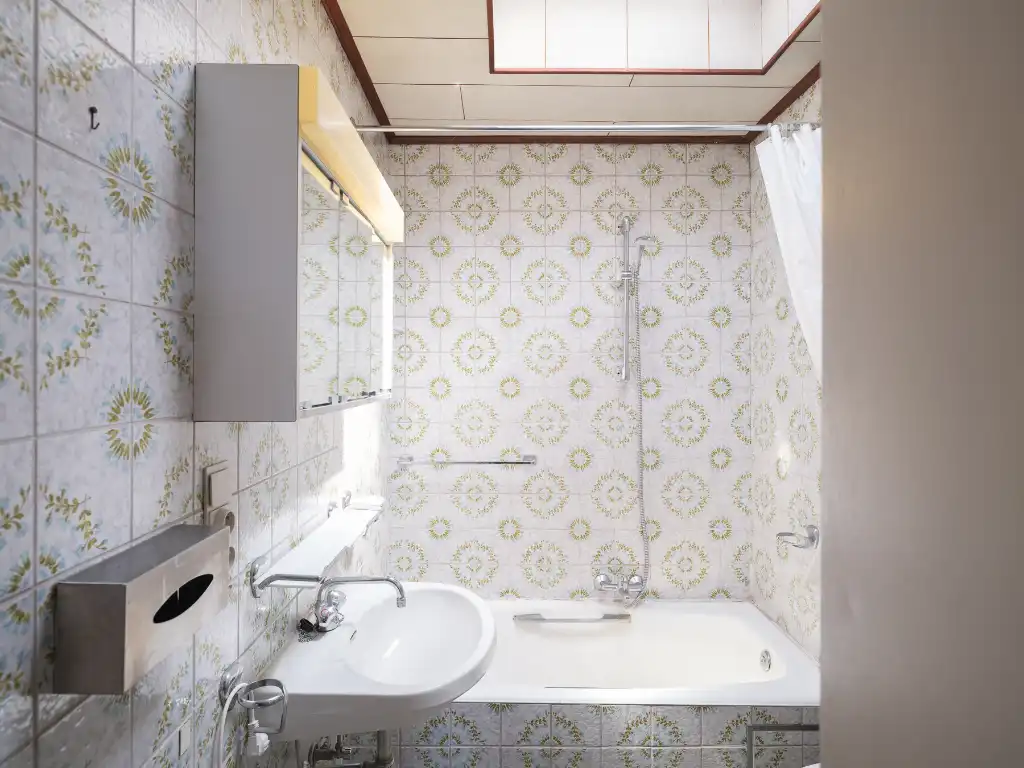 Te renoveren woning met groot potentieel en karaktervolle gevel nabij Station Gent-Sint-Pieters foto 9
