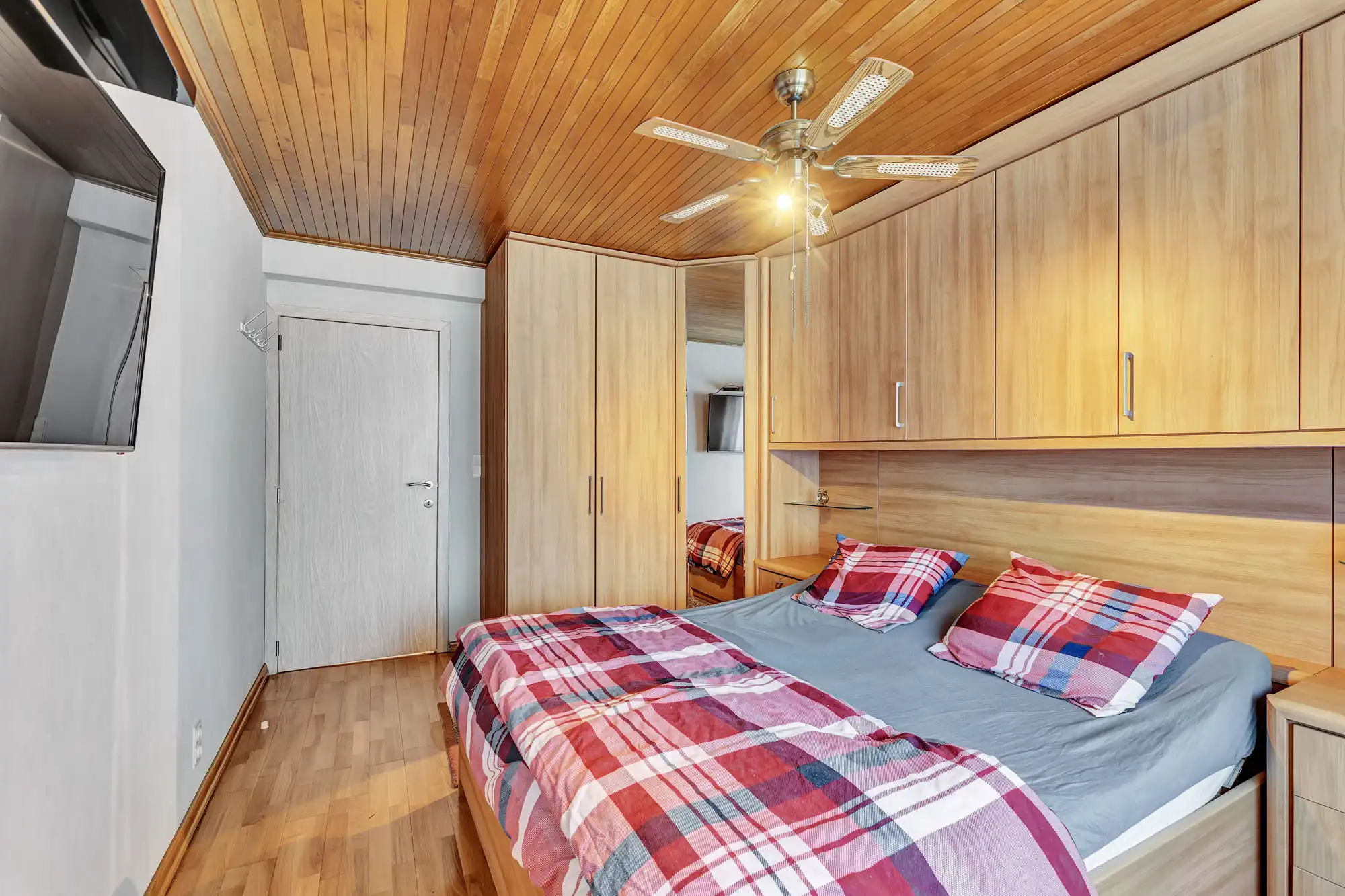 Instapklare woning met EPC B, 3 slpks, garage en tuin foto 16